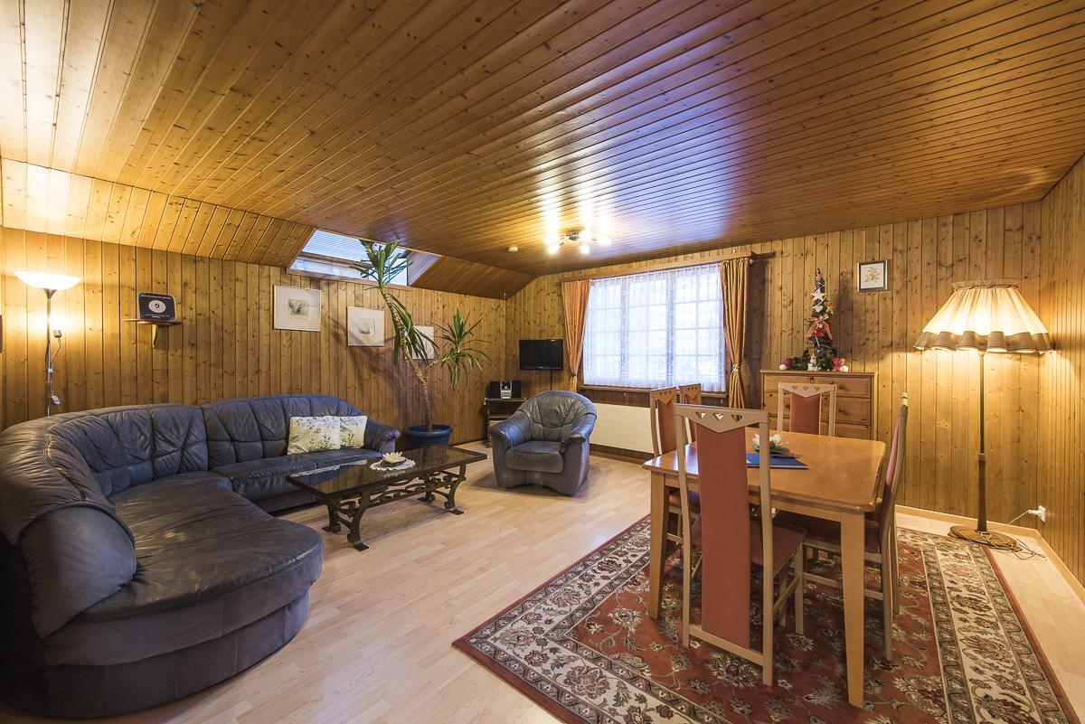 Apartmenthaus Kreuzbuche Fluehli ภายนอก รูปภาพ