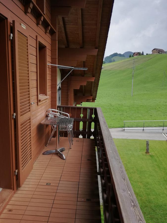 Apartmenthaus Kreuzbuche Fluehli ภายนอก รูปภาพ