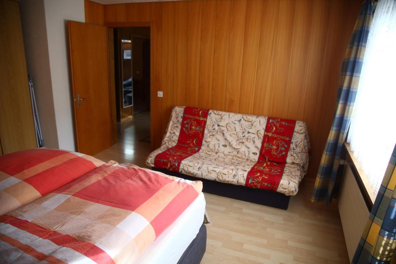 Apartmenthaus Kreuzbuche Fluehli ภายนอก รูปภาพ